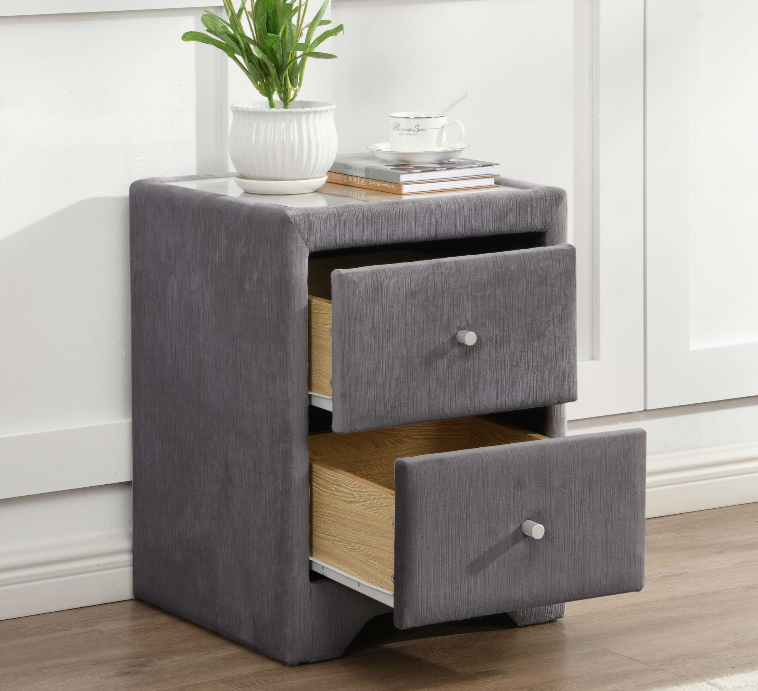 Kilkenny Grey Locker
