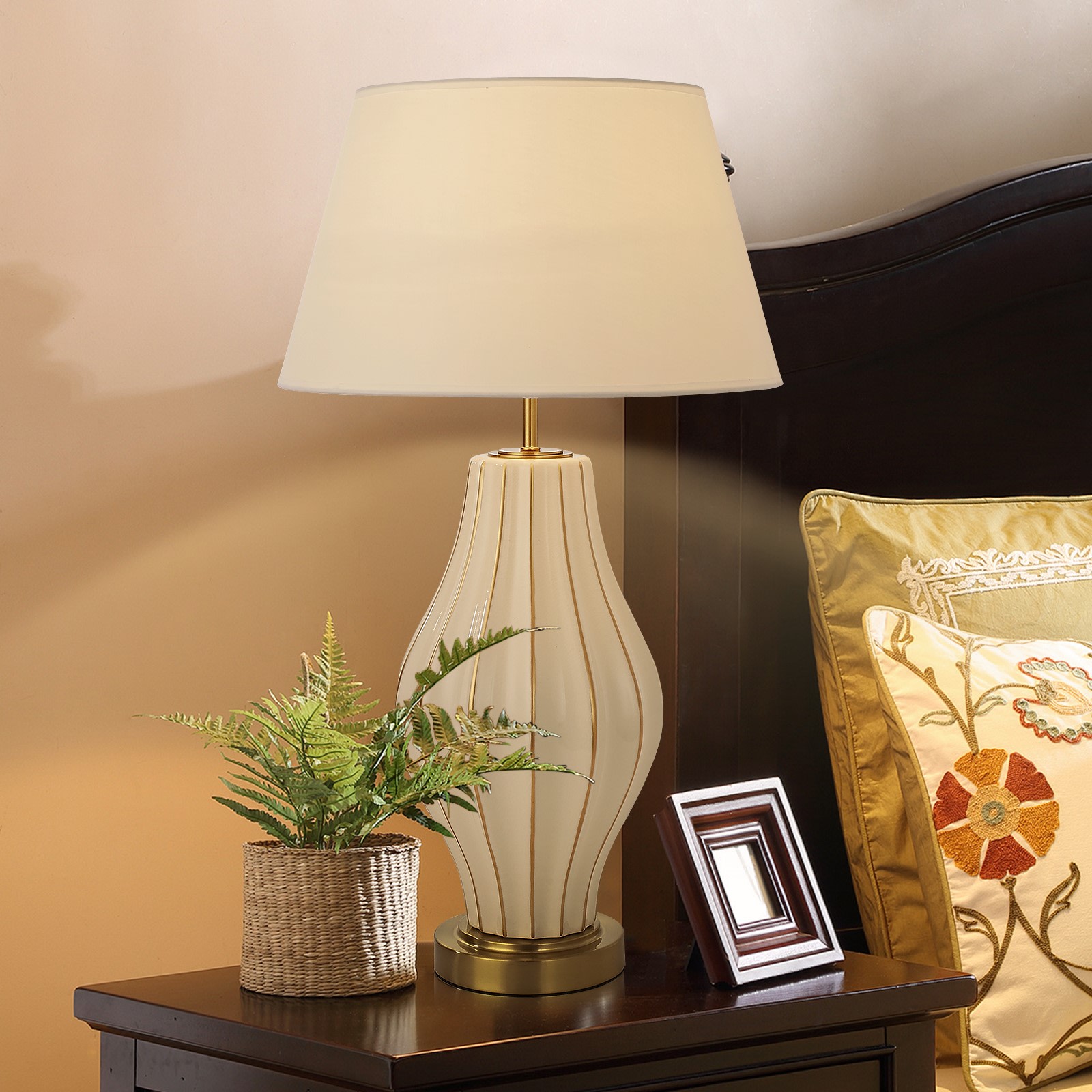 T2312 Lamp - Image 6