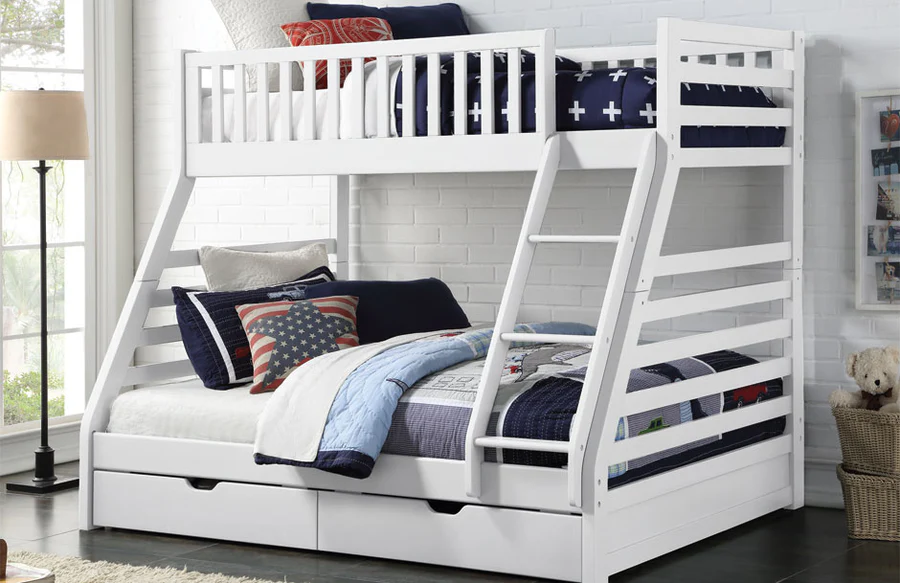 Space Triple Bunkbed in Grey or White
